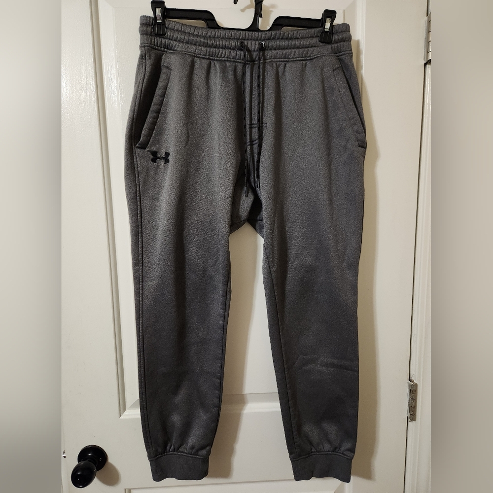 Under Armour Gray Sweatpants with Tapered Fit